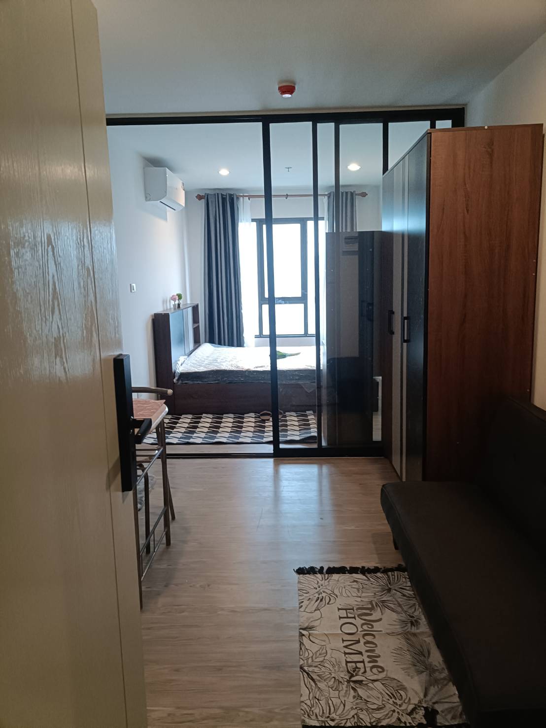 Regent Home Wutthakat B36