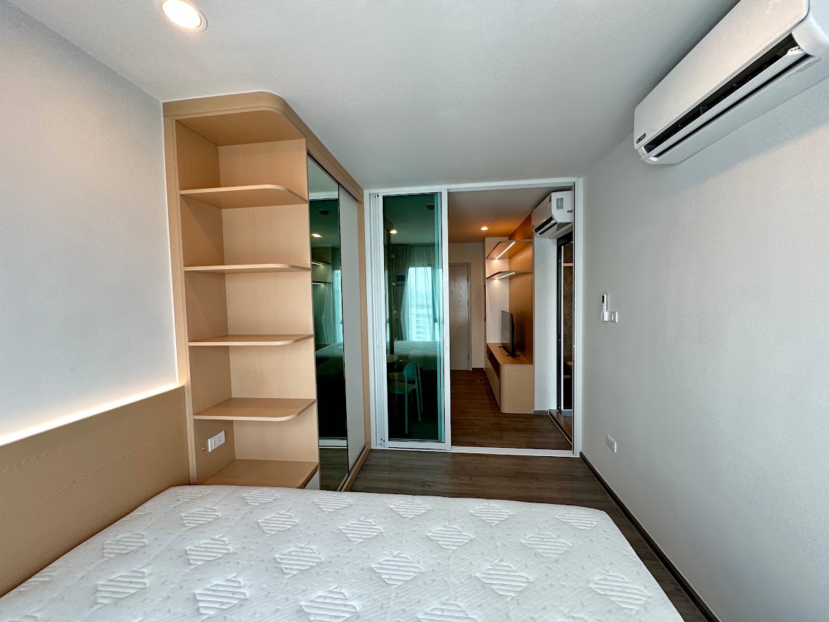 Regent Home วุฒากาศ A37 8