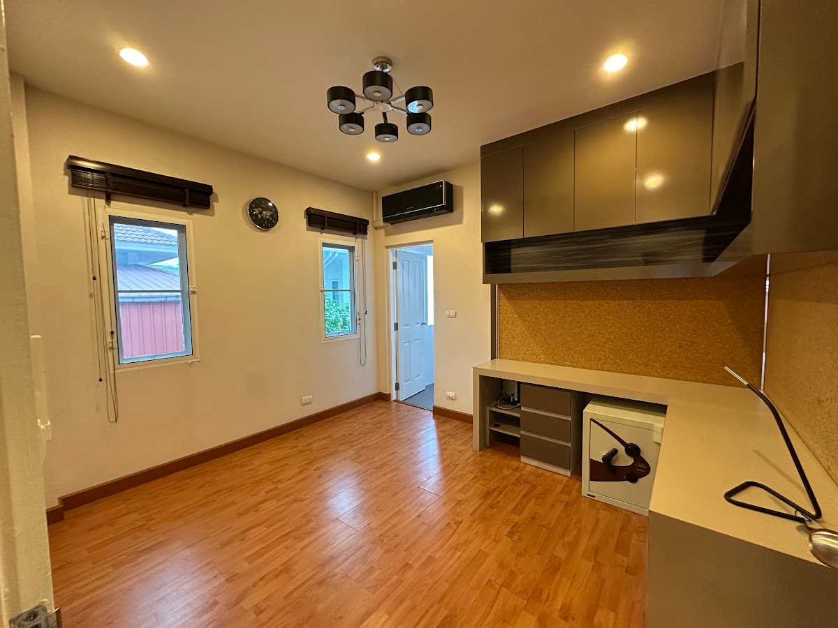 Casa Grand ตากสิน-พระราม 2 ชั้น 2 18