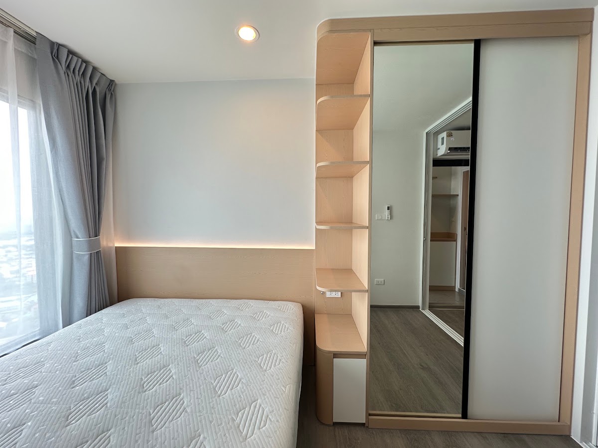 Regent Home วุฒากาศ A37 7