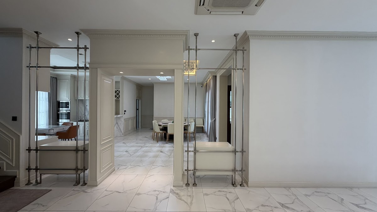 Grand Bangkok Boulevard สุขุมวิท 14