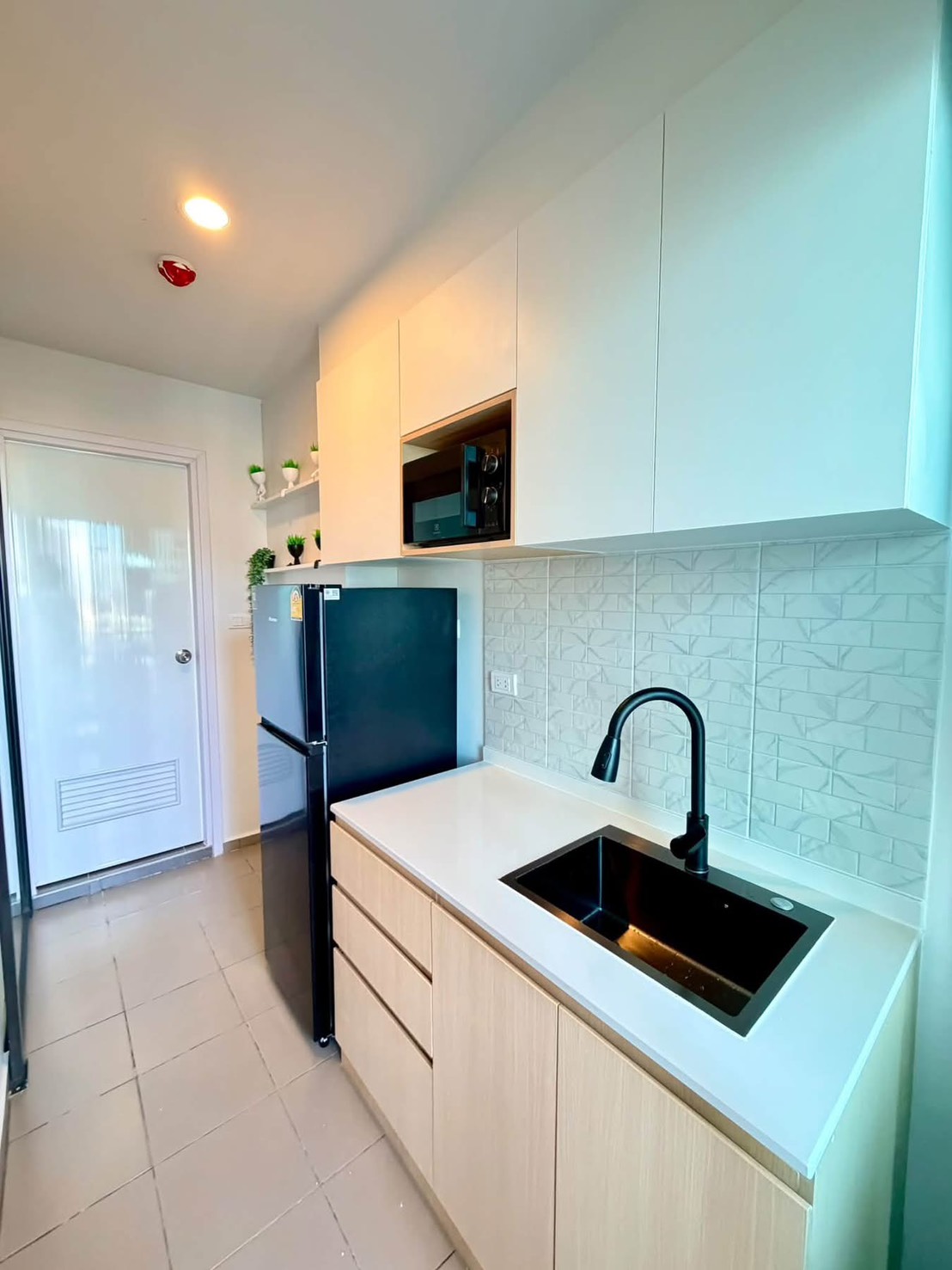 Regent Home วุฒากาศ A27 9