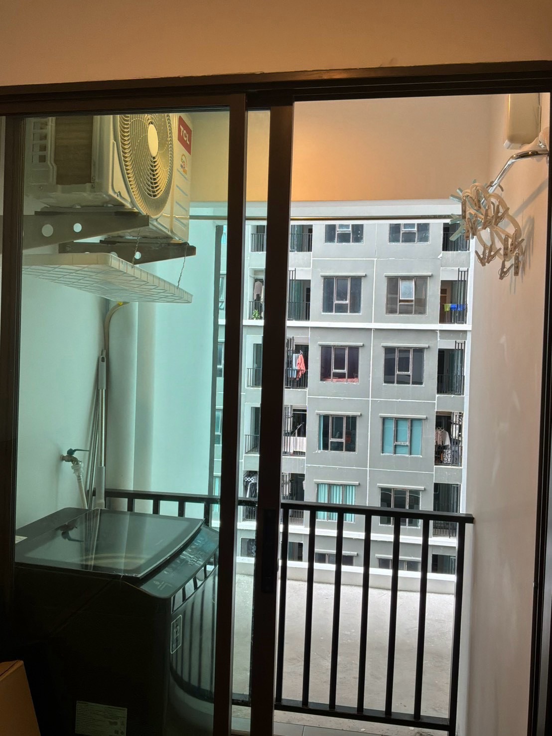 Regent Home วุฒากาศ A19 9