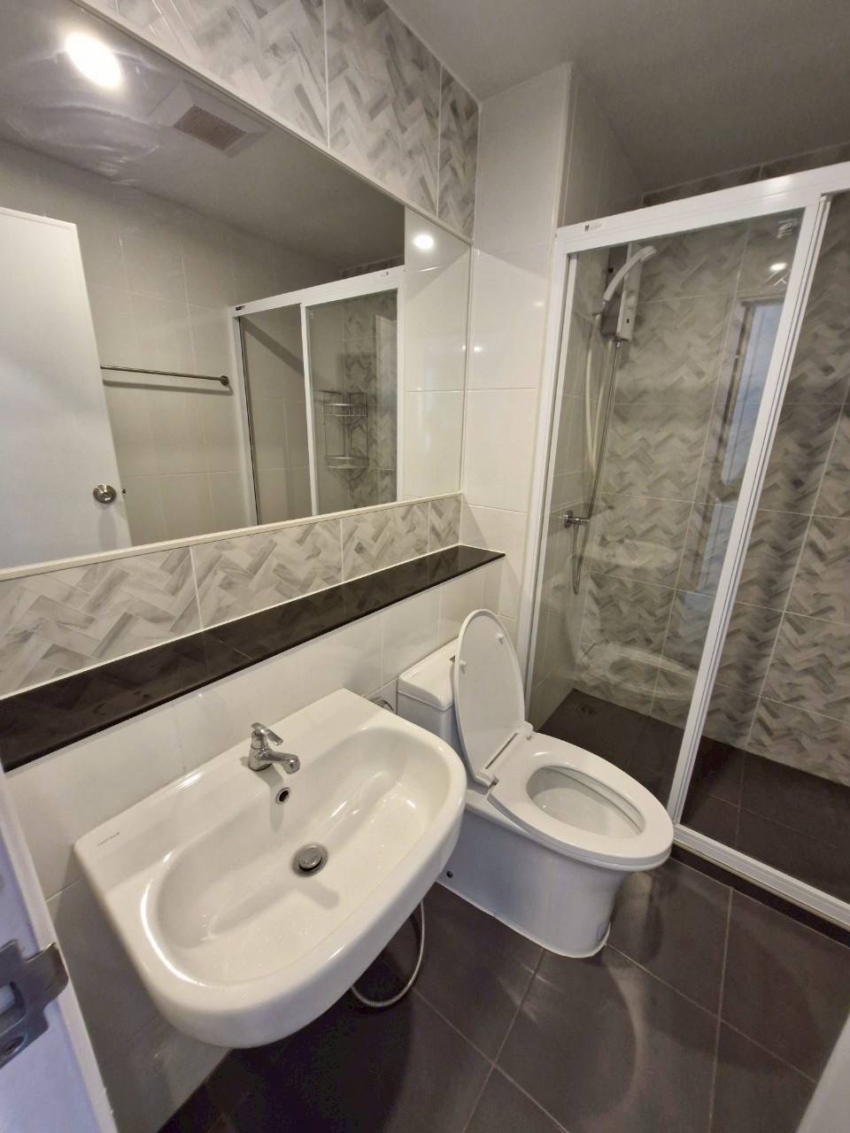 Regent home Bangna B9 16