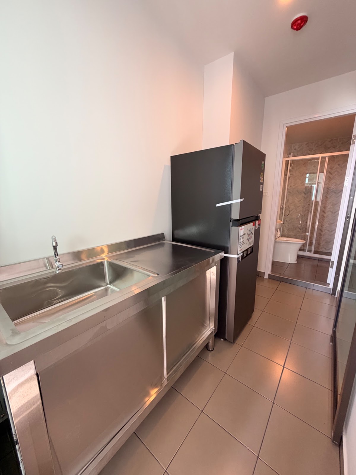 Regent Home วุฒากาศ A15 8