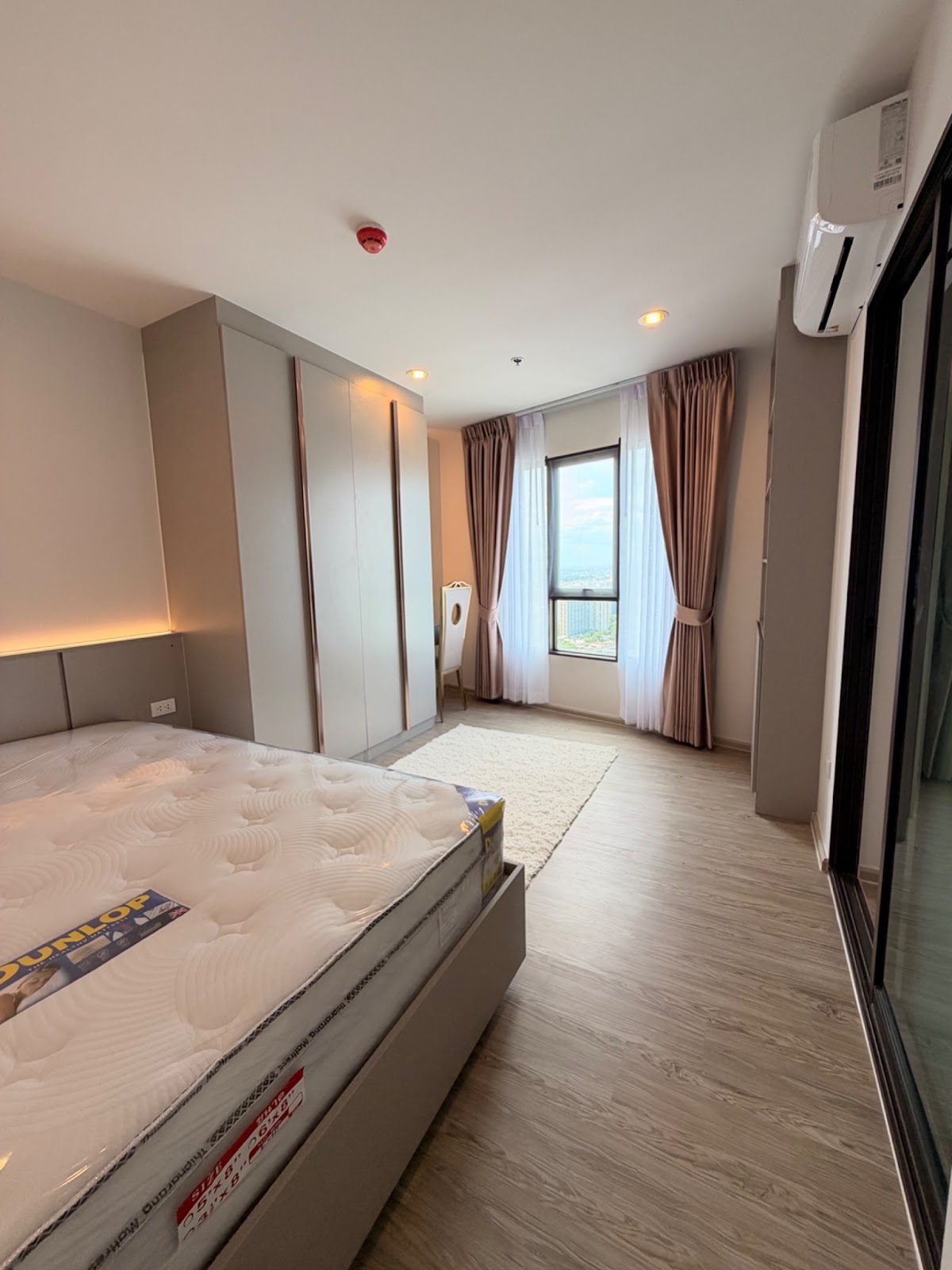 Regent Home วุฒากาศ B37 15