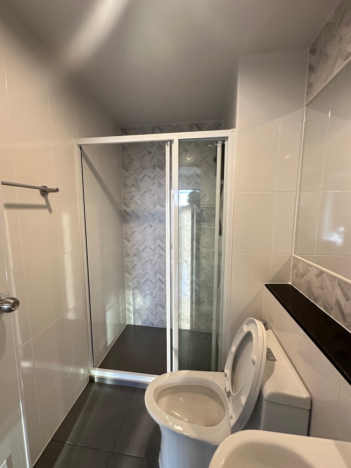 Regent Home Wutthakat B37 19
