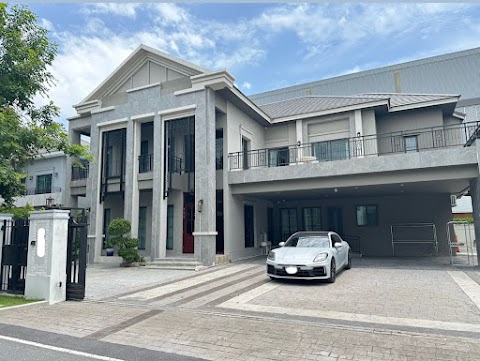Grand Bangkok Boulevard สุขุมวิท 4 นอน · 664 ตร.ม.