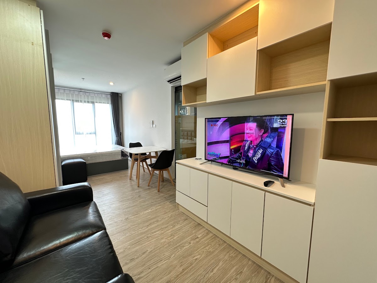 Regent Home วุฒากาศ B22 1