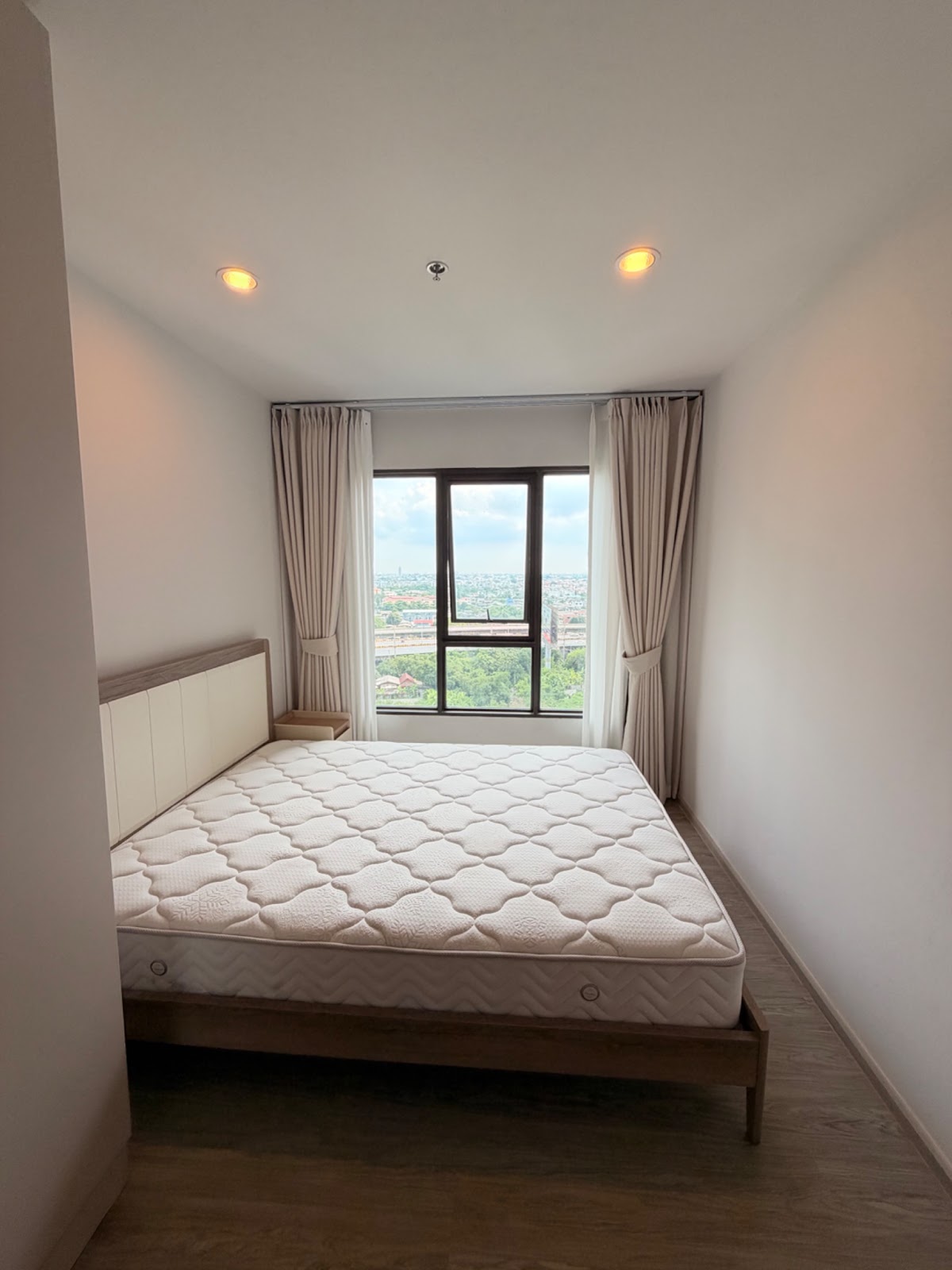 Regent Home วุฒากาศ B13 9