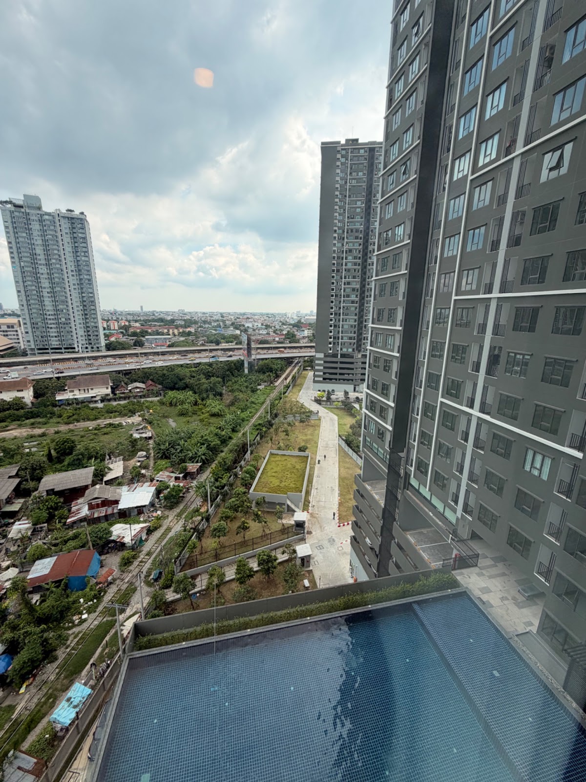 Regent Home วุฒากาศ B13 18