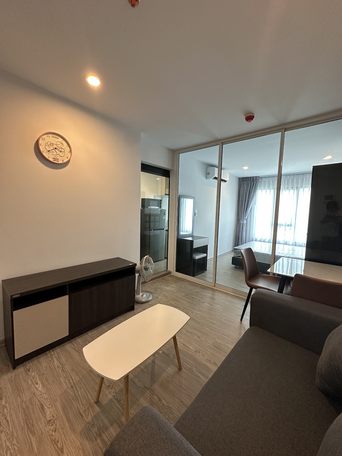 Regent Home Wutthakat B7 4