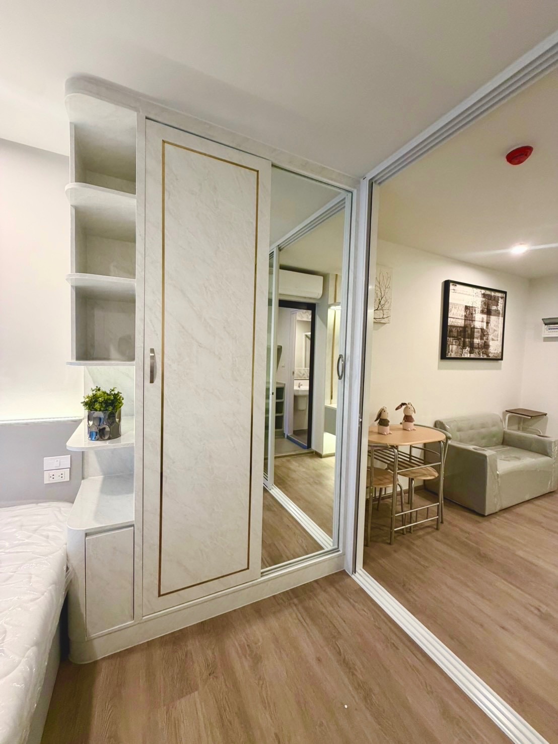 Regent Home Wutthakat A14 11