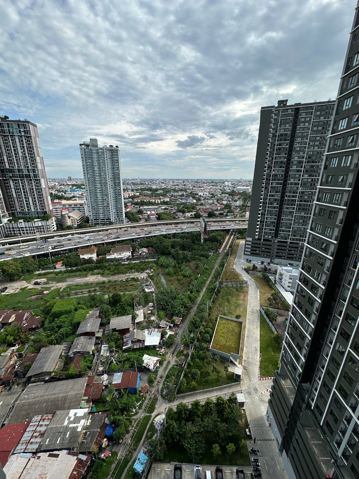 Regent Home วุฒากาศ B22 15