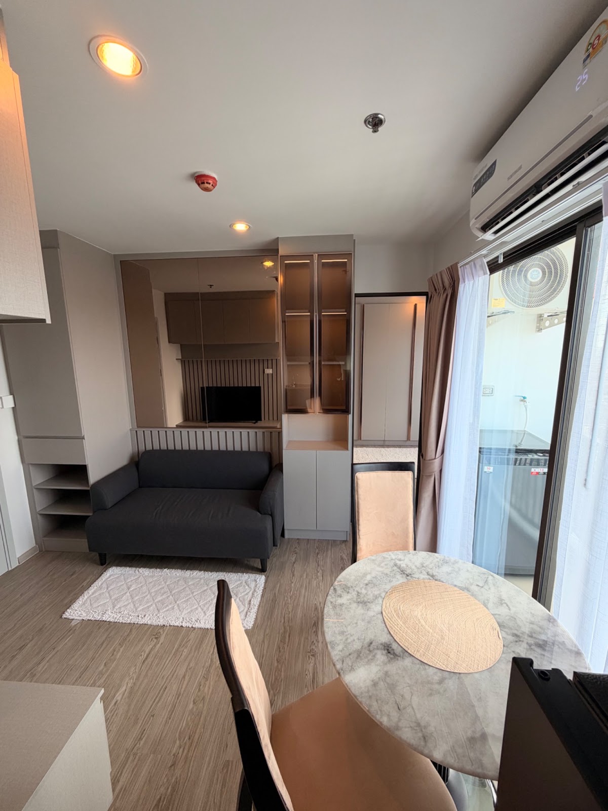 Regent Home วุฒากาศ B37 3