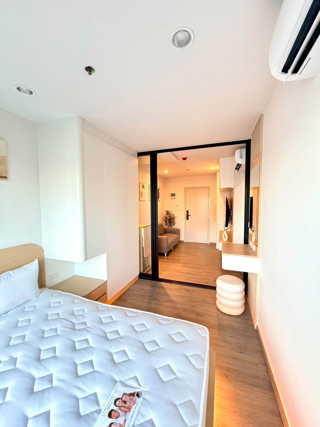 Regent Home วุฒากาศ A27 5