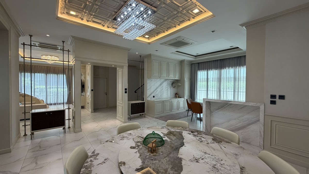 Grand Bangkok Boulevard สุขุมวิท 2