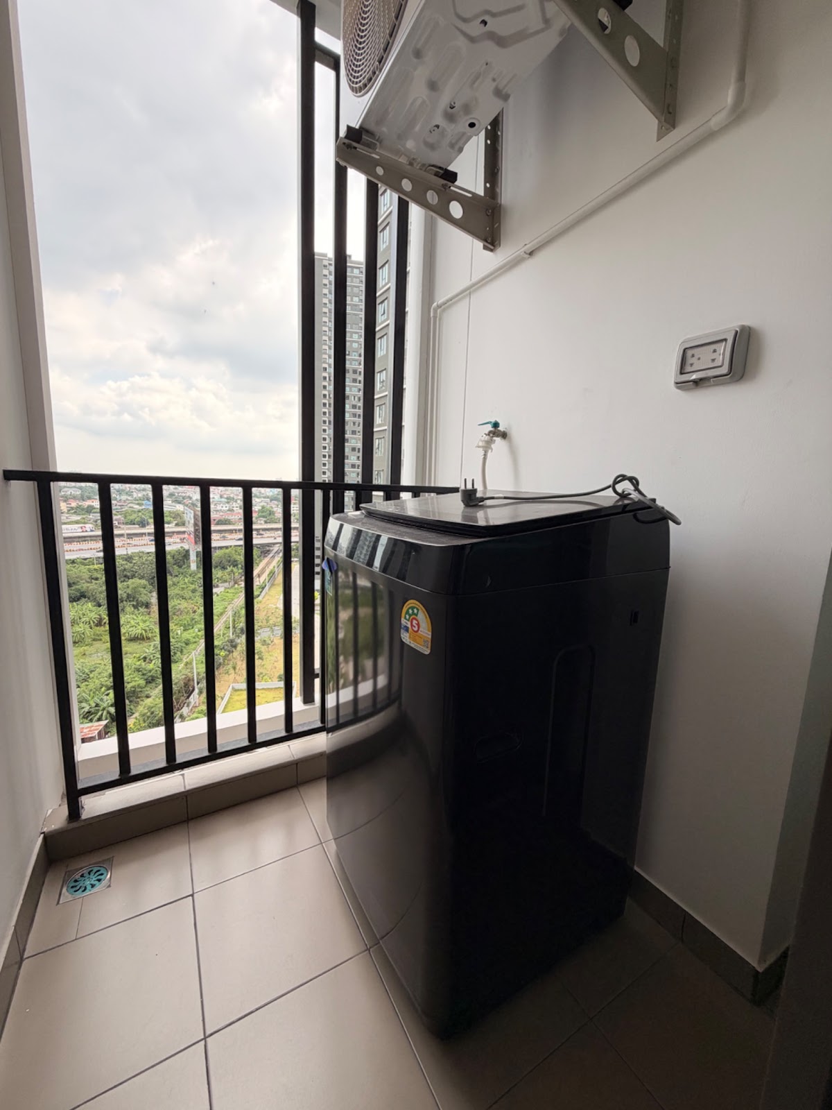 Regent Home วุฒากาศ B13 17