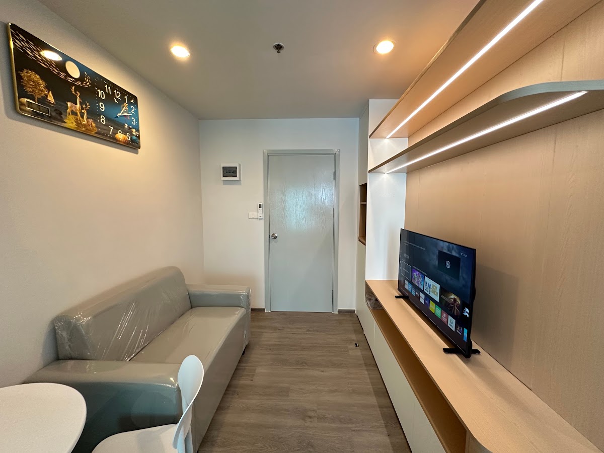 Regent Home วุฒากาศ A37 2